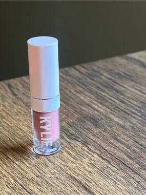 Kylie Jenner Mini Matte Liquid Lipstick - 808